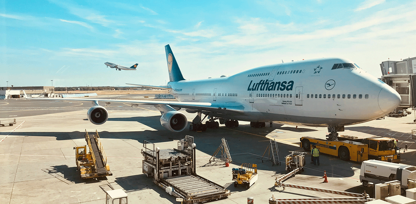 WLAN im Flugzeug: Internet über den Wolken einfach erklärt